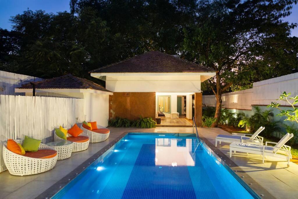 White Banyan Beach Villa, Candolim By The Acacia Villas Luaran gambar